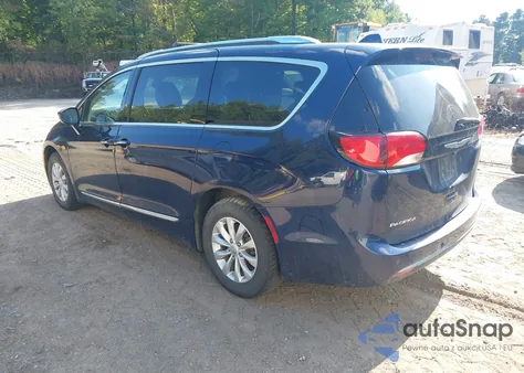 2019 Chrysler Pacifica Touring L из США, поврежденный, VIN 2C4RC1BG4KR537400